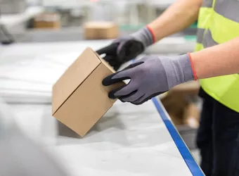 Package inspection de minimis cbp customs istock alvarez 875011674
