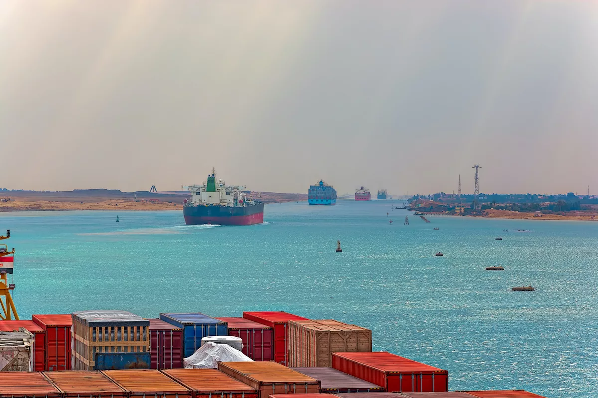 Red sea suez canal ships istock  igorspb  517876694