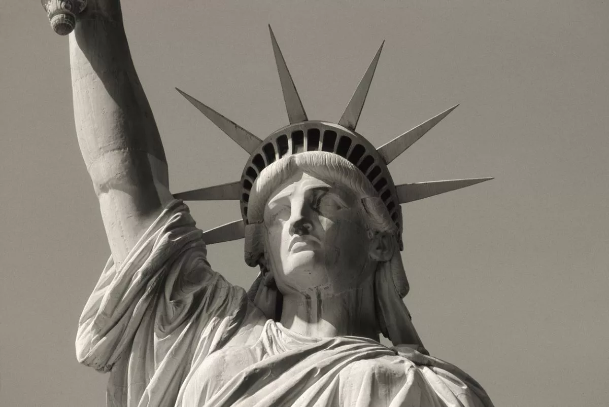 Statue of liberty new york harbor istock blizmo 179312627